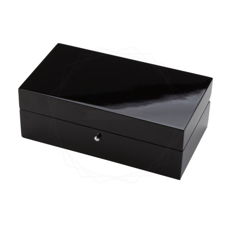 Ekskluzywne pudełko prezentowe w kolorze czarnym [PP3850]